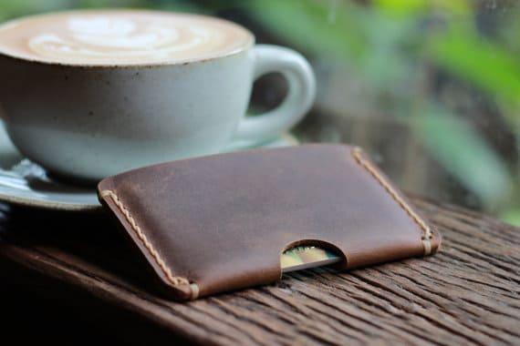 4 Expert Tips On How To Choose The Right Men’s Wallet